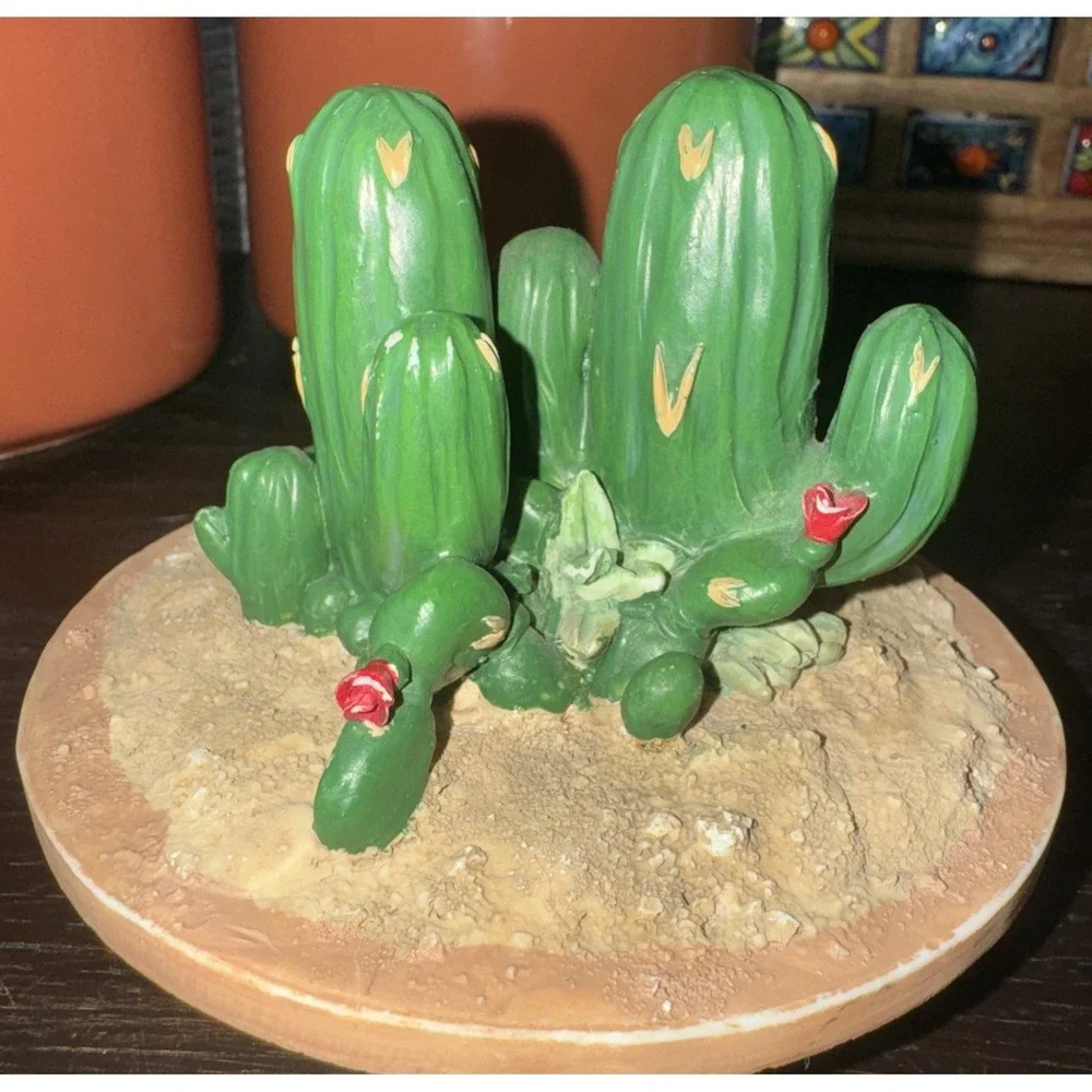 Vintage Ceramic Sombrero & Cactus 2 Piece Canisters Set W/Lid‎ Vase